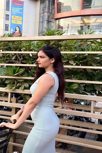 Russian Escorts in Surat